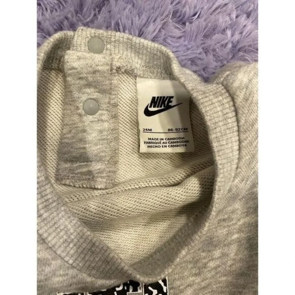 Girls Nike Outfit Size 24 months‎ cropped sweatshirt and leggings